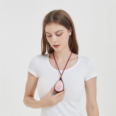 2 ساعات شحن جهاز تنظيف هواء صغير قابل للارتداء قابل للارتداء 20 ديسيبل فلتر هواء قابل للارتداء