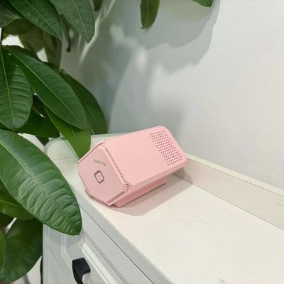 جهاز تنظيف الهواء الكهربائي مع البلازما الباردة ومعدل التعقيم 99.9٪