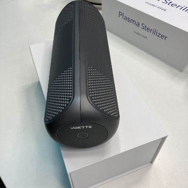 معقم هواء محمول بتغطية 30~100 متر مربع، 8 ساعات عمل، وبطارية 6600 مللي أمبير للحصول على هواء نقي ونظيف